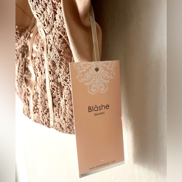 NWT Blashe Womens XL Blush Wire Light Padding Lace Corset Bra - Picture 3 of 6